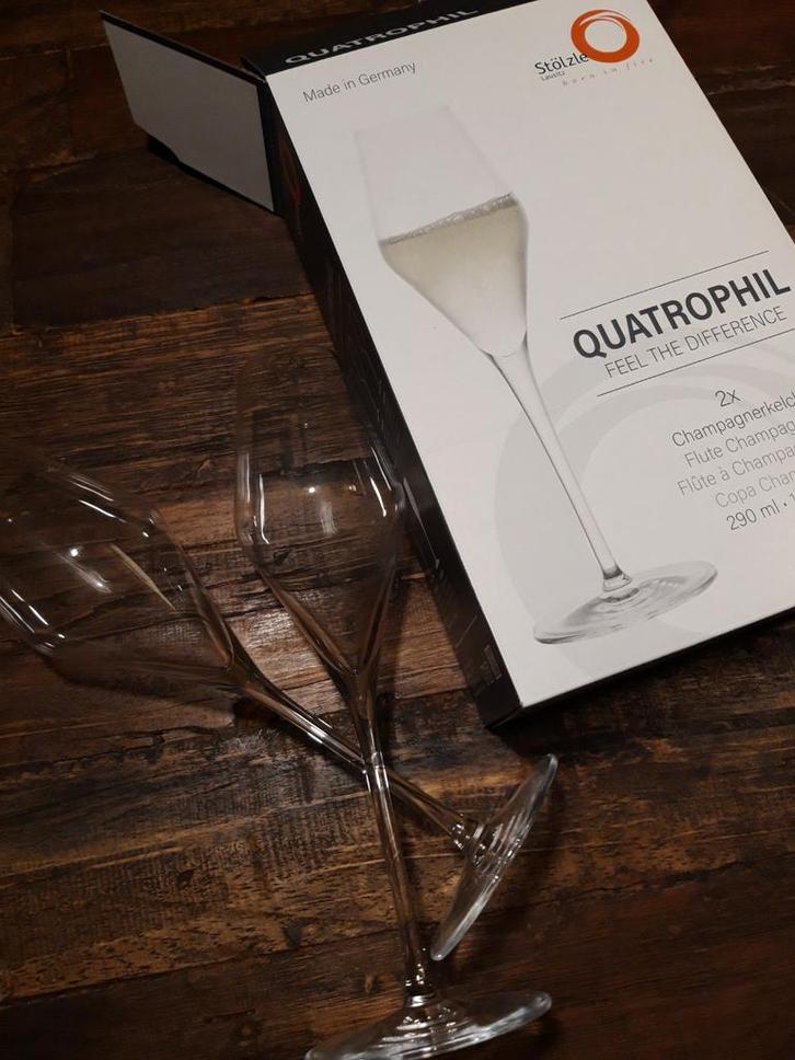 Set van 2 stölzle quatrophil champagneglazen., Verzamelen, Glas en Borrelglaasjes, Nieuw, Overige typen, Ophalen of Verzenden