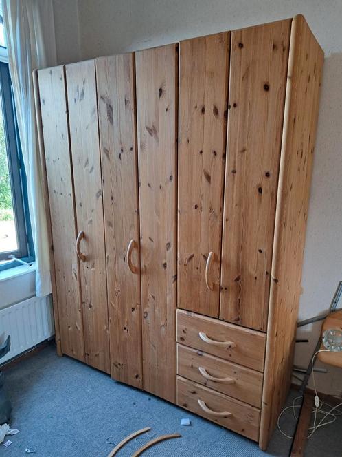 2 X kledingkast massief grenen groot degelijk kleding kast, Huis en Inrichting, Kasten | Kledingkasten, Gebruikt, 150 tot 200 cm