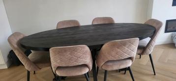 Eettafel zwart ovaal 210cm