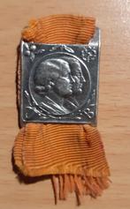 medaille juliana bernard, Verzamelen, Koninklijk Huis en Royalty, Nederland, Speld(je) of Lepel(tje), Gebruikt, Verzenden