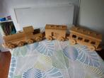 Mooie houten trein locomotief en 2 wagons vintage, Gebruikt, Ophalen of Verzenden, Duw- of Trekspeelgoed