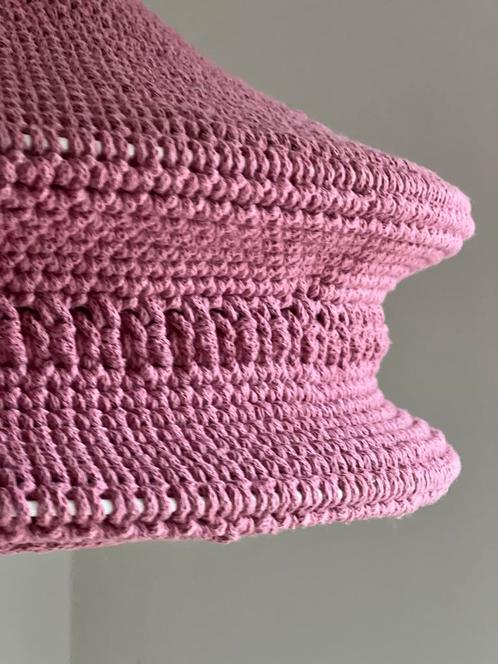 Mooie macralies lampenkap, Huis en Inrichting, Lampen | Lampenkappen, Nieuw, 50 cm of meer, Rond, Overige kleuren, Ophalen of Verzenden