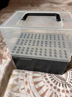Tombow bewaarbox voor 108 dual brushpens, Hobby en Vrije tijd, Ophalen of Verzenden, Zo goed als nieuw