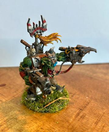Ork warboss met powerclaw beschikbaar voor biedingen