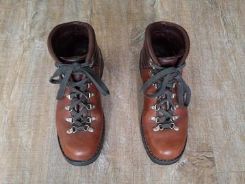 werkschoenen Vibram maat 44 beschikbaar voor biedingen