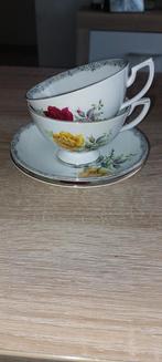 Twee Royal York kopjes, Ophalen of Verzenden