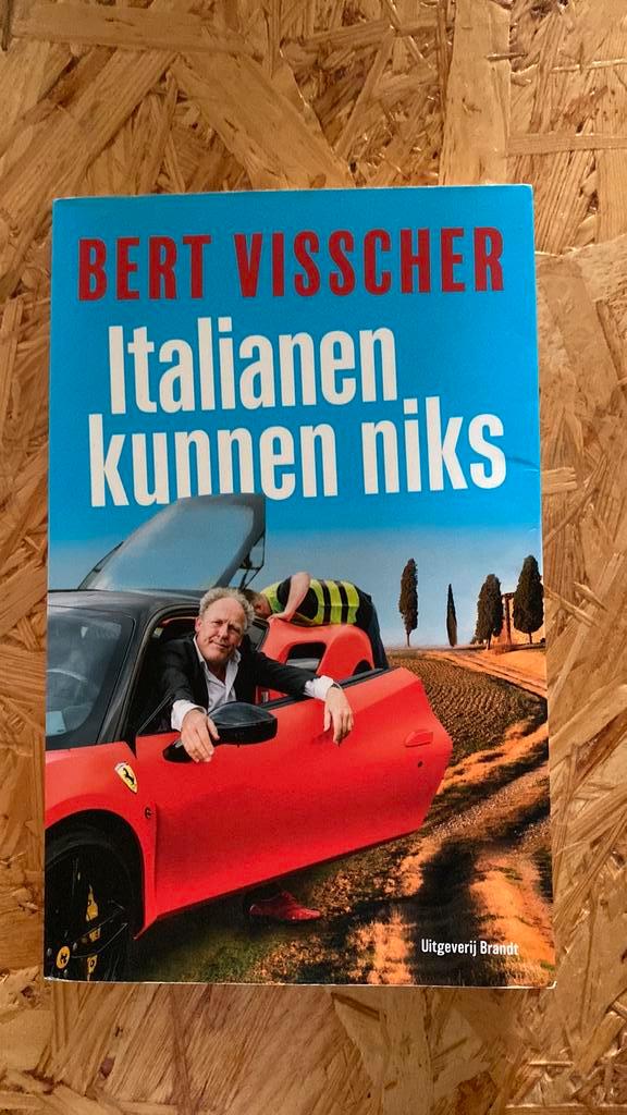 Bert Visscher - Italianen kunnen niks, Boeken, Literatuur, Zo goed als nieuw, Ophalen of Verzenden