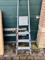 Stevige stalen huishoudtrap, Ophalen, Gebruikt, Trap, Opvouwbaar of Inschuifbaar
