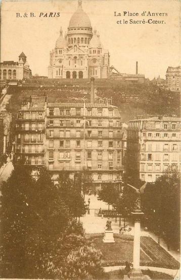 (381-371-001) Paris La Place d'Anvers beschikbaar voor biedingen