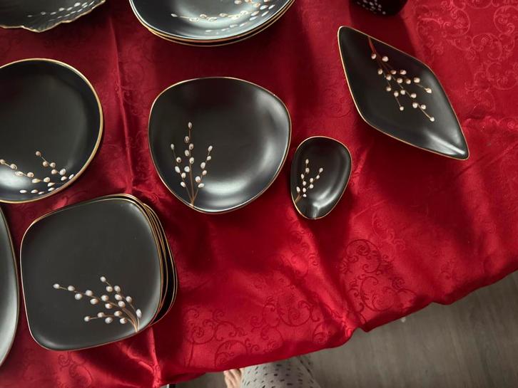 Servies flora pateel gouda Holland, Antiek en Kunst, Antiek | Servies compleet, Ophalen