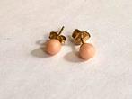 Klassieke oorbellen 14 kt goud bloedkoraal, Sieraden, Tassen en Uiterlijk, Antieke sieraden, Verzenden, Goud, Oorbellen, Met edelsteen