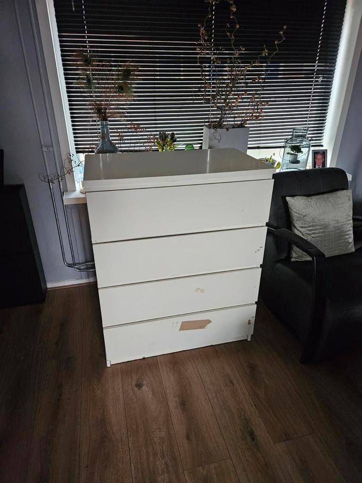 IKEA Malm Ladekast Hoogglans Wit 80x40, Huis en Inrichting, Kasten | Ladekasten, Gebruikt, Minder dan 100 cm, 50 tot 100 cm, 25 tot 50 cm