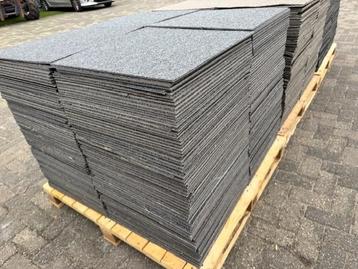 Desso tapijttegels 50x50 grijs #704 beschikbaar voor biedingen