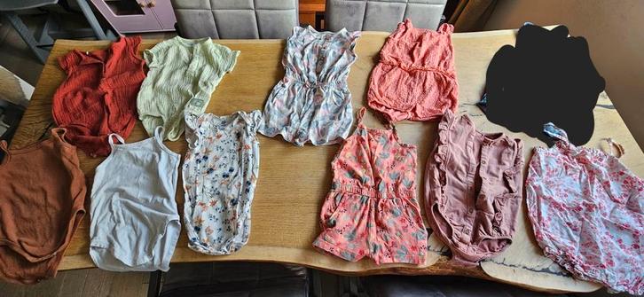 Meisjesrompers 74/80 en pakjes maat 80 10 items, Kinderen en Baby's, Kinderkleding | Kinder-kledingpakketten, Gebruikt, Ophalen of Verzenden