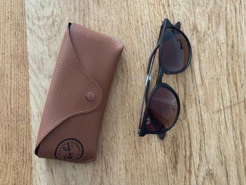 Ray-Ban RB4171 Erika Classic Zonnebril ~ bruin / tortoise, Sieraden, Tassen en Uiterlijk, Zonnebrillen en Brillen | Dames, Zo goed als nieuw
