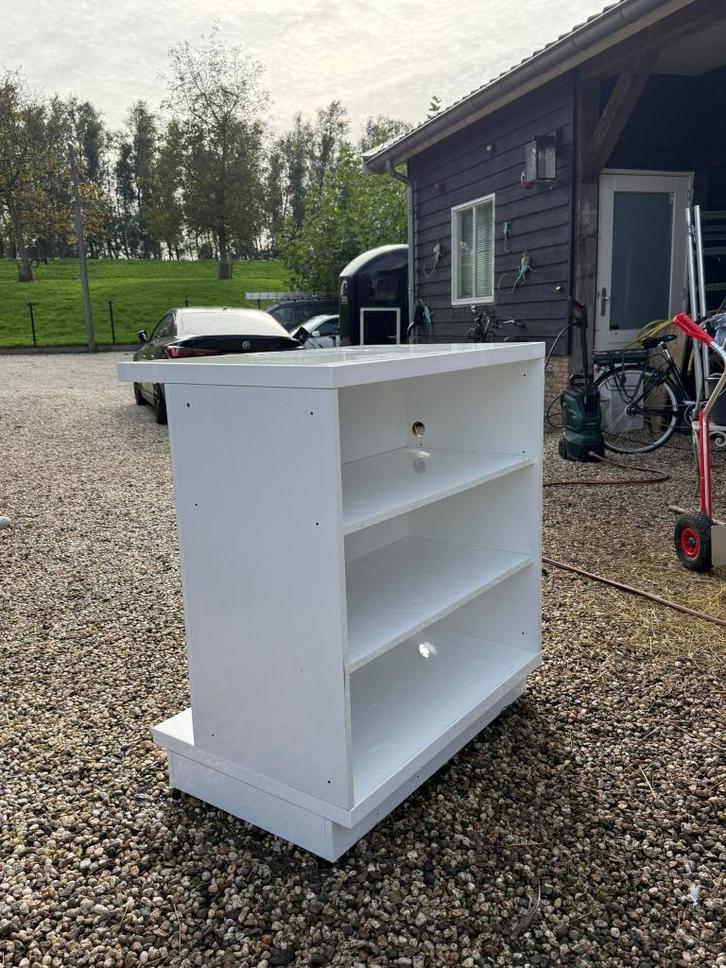 Witte toonbank, Antiek en Kunst, Antiek | Meubels | Kasten, Ophalen