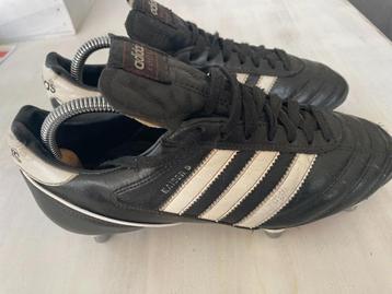 Adidas Kaiser 5 Zwart/Wit maat 40 beschikbaar voor biedingen