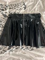 Lak plooirokje, Kleding | Dames, Rokken, Verzenden, Zo goed als nieuw, Zwart, Boven de knie