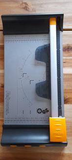Fellowes Electron papier snijmachine A4 zgan, Hobby en Vrije tijd, Knutselen, Ophalen of Verzenden, Zo goed als nieuw, Gereedschap of Toebehoren