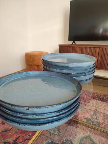 10 blauwe borden keramiek steen servies