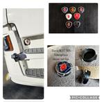 Scania ruitensproeier doppen met logo/embleem, Ophalen of Verzenden, Nieuw, Scania