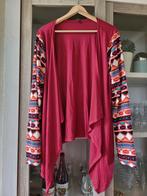 Bordeaux rood vestje. Ibiza stijl. Gekleurde mouwen. Maat 46, Ophalen of Verzenden, Zo goed als nieuw, Rood, Trui of Vest