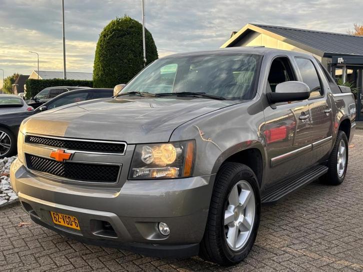 Chevrolet Avalanche 5.3 V8 4WD LPG-G3 Grijs Kenteken Youngti, Auto's, Chevrolet, Bedrijf, Te koop, Avalanche, ABS, Airbags, Airconditioning