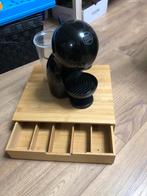 Dolce Gusto koffiezetter met opbergkastje, Ophalen of Verzenden, Gebruikt, Espresso apparaat, Koffiepads en cups