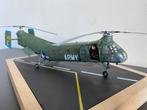 Diorama 1/48 H -21C “ Shawnee” U.S.Army  Flying Banana, Ophalen, Groter dan 1:72, Helikopter, Overige merken