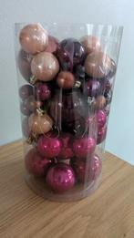 Kerstballen bruin, bordeaux rood en roze, blauw, Diversen, Ophalen