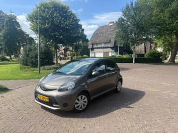 Toyota Aygo 1.0 VVT-i Comfort | Airco | Centrl. Vergrendelin beschikbaar voor biedingen