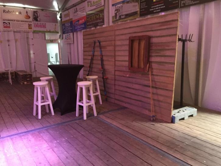 Oktoberfest / Apres ski decoratie huren, Hobby en Vrije tijd, Feestartikelen | Verhuur, Zo goed als nieuw, Overige, Ophalen