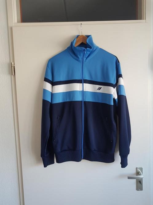 Vintage rucanor voetbal jack jasje jaren 80 maat l, Kleding | Heren, Sportkleding, Gedragen, Voetbal, Maat 52/54 (L), Blauw, Ophalen of Verzenden