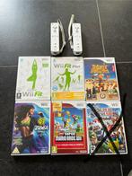 2 controllers en 5 Wii spellen, Ophalen of Verzenden, Zo goed als nieuw, Met 2 controllers
