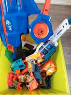 Nerf Pistolen en Bak met Pijltjes, Ophalen, Gebruikt, Jongen of Meisje