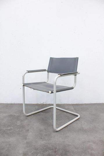 Matteo Grassi Mart Stam Marcel Breuer stijl stoelen MG5 S34  beschikbaar voor biedingen