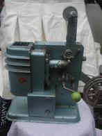 Vintage Handmatige Filmprojector EKA Jaren ’30, Ophalen, Voor 1940, Projector