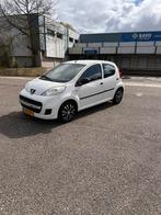 Peugeot 107 1.0 12V 5DR 2011 Wit, Origineel Nederlands, Te koop, Benzine, Radio