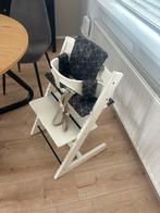 Stokke tripp trapp incl babyset,kussen& tuigje, Ophalen, Zo goed als nieuw, Meegroeistoel, Gordel(s)
