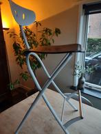 Stijlvolle design kruk, Met voetsteun, 60 tot 90 cm, Ophalen of Verzenden, Zo goed als nieuw