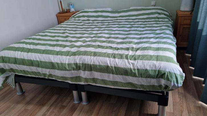 compleet bed, schotelbodems en traagschuim matrassen, Huis en Inrichting, Slaapkamer | Matrassen en Bedbodems, Gebruikt, Bedbodem
