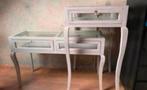 POLS POTTEN Curved sidetable/vitrinekast, Ophalen, 100 tot 150 cm, Glas, Zo goed als nieuw