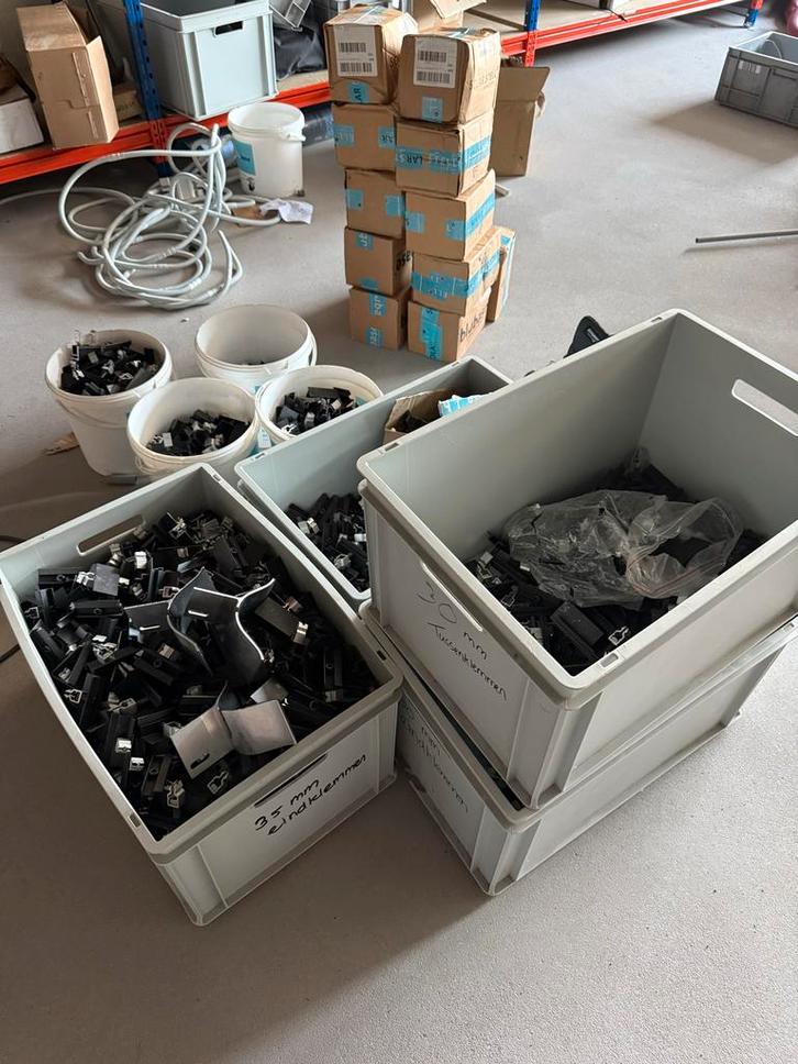 Solarstell Zonnepanelen eindKlemmen & Tussenklemmen, Doe-het-zelf en Verbouw, IJzerwaren en Bevestigingsmiddelen, Ophalen