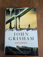 John Grisham - Dilemma, Ophalen of Verzenden, Zo goed als nieuw, Nederland, John Grisham
