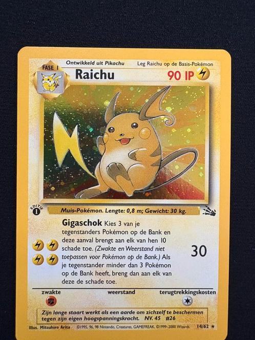 Raichu (First edition) 14/62 Fossil NL NM, Hobby en Vrije tijd, Verzamelkaartspellen | Pokémon, Zo goed als nieuw, Losse kaart