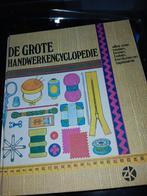 Handwerkencyclopedie - Alles over handwerken!, Ophalen of Verzenden, Gelezen, Borduren en Naaien