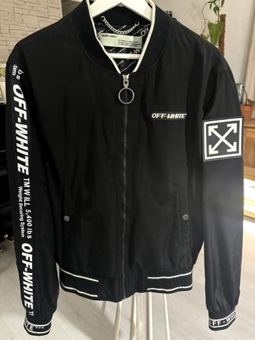 "Off-White" Zipped Track Jacket. Te Koop: 230 Euro! beschikbaar voor biedingen