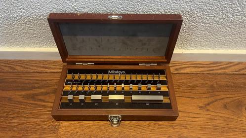 Mitutoyo eindmaten set 516-968 klasse 2 32-delig dekeindmaat, Doe-het-zelf en Verbouw, Meetapparatuur, Zo goed als nieuw, Afstand