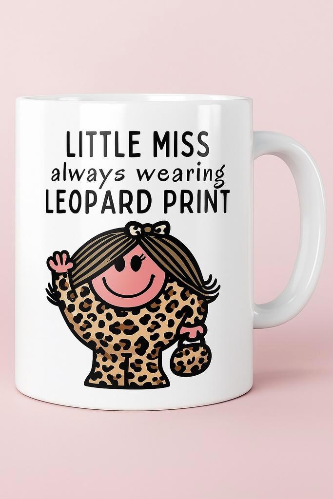 Nieuw koffiemok Little Miss Always Wearing Leopard Print, Huis en Inrichting, Keuken | Servies, Nieuw, Kop(pen) en/of Schotel(s)