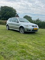 Volkswagen Polo 1.4 44KW 2001 Grijs, Auto's, Voorwielaandrijving, 4 cilinders, Origineel Nederlands, Particulier